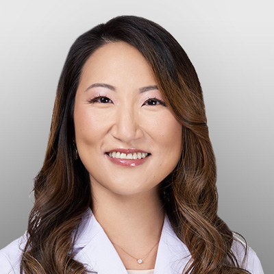 Lillian Wang Headshot