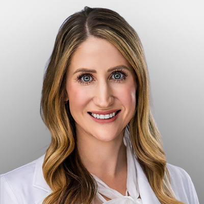 Lauren Harr's Headshot