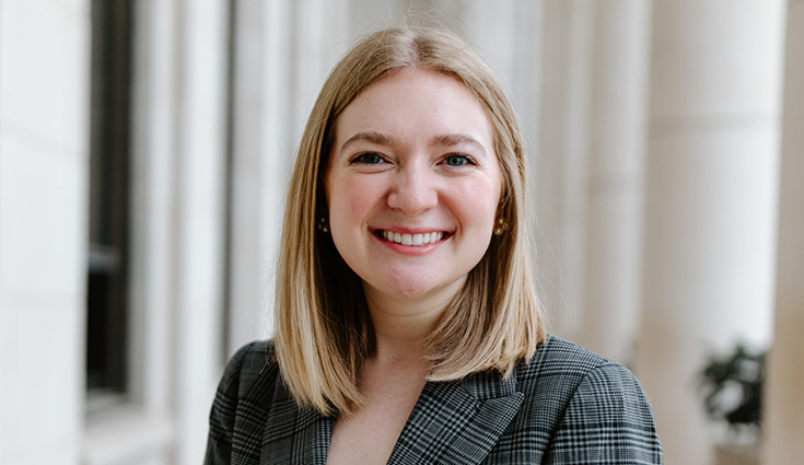 kate lester headshot